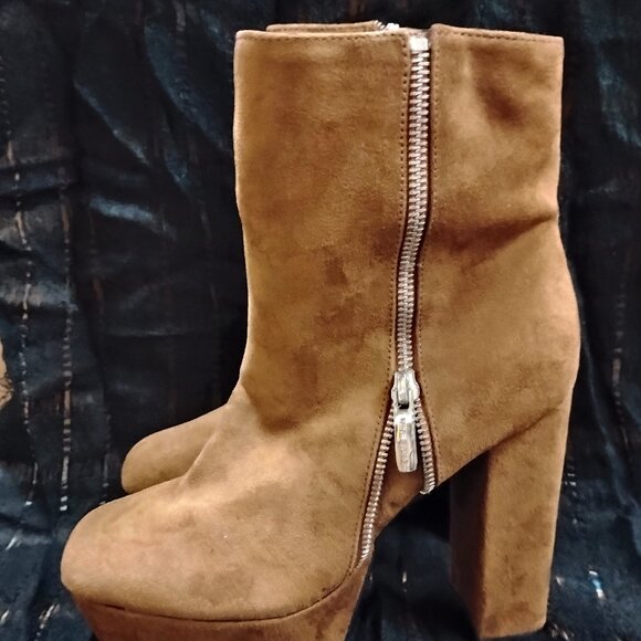 Nine West Tan Suede Platform Bootie Size 7 - Picture 5 of 7
